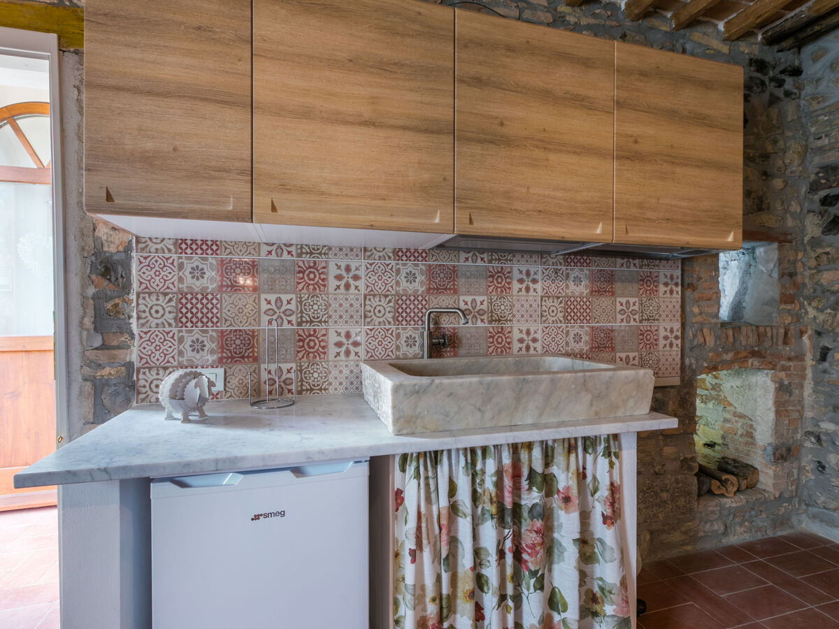 Maison delle Ginestre à Pastina, 3 chambres rénovée 2024 - Photo 12