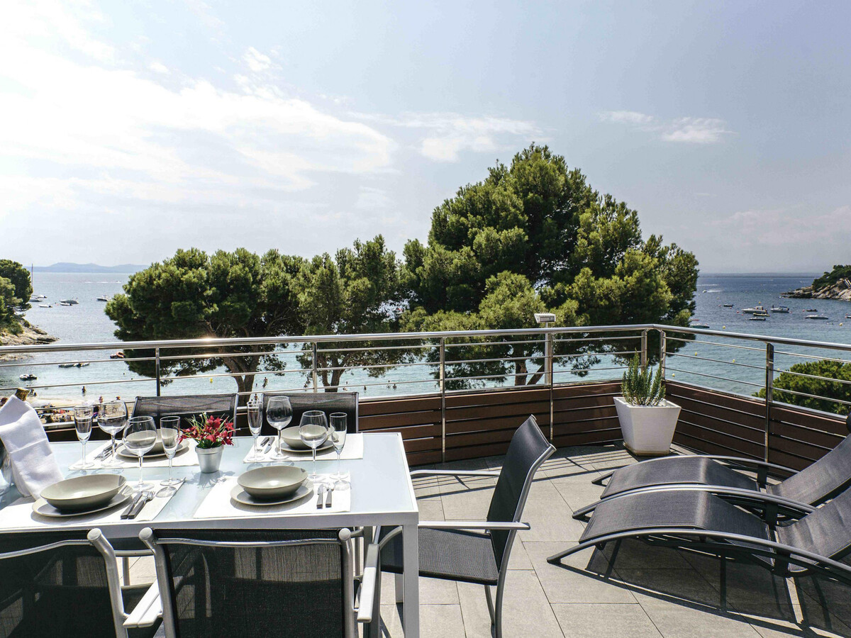 Penthouse première ligne de plage à Roses, terrasse 30 m² - Photo 1