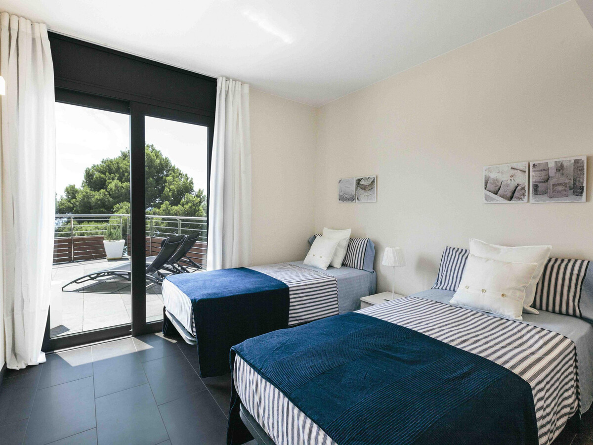 Penthouse première ligne de plage à Roses, terrasse 30 m² - Photo 6