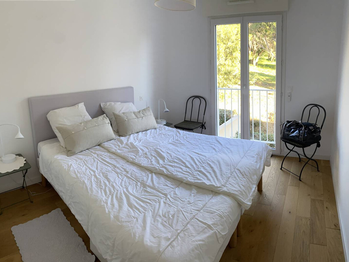 Appartement climatisé avec terrasse à Cavalaire-sur-Mer - Photo 9