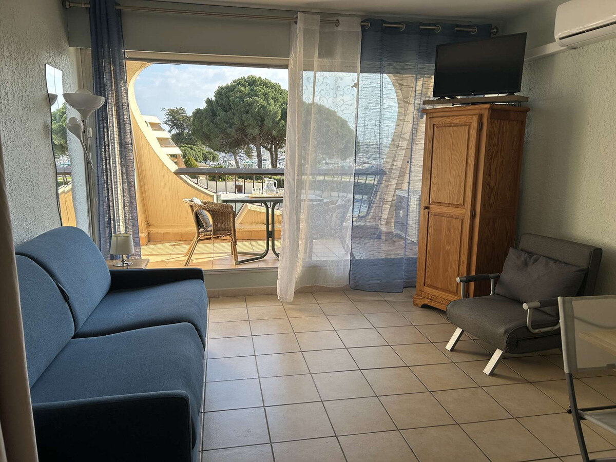 Studio cabine 4 couchages, piscine et port, Port Camargue - Photo 7