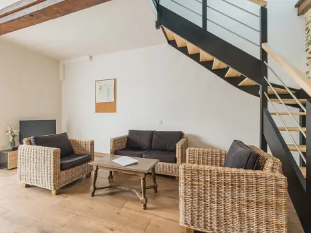 Maison de Campagne au Calme avec Terrasse, 3 Chambres - Photo 5