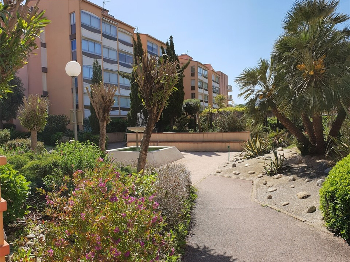 Studio cabine 4 couchages avec parking à Argelès-sur-Mer - Photo 12