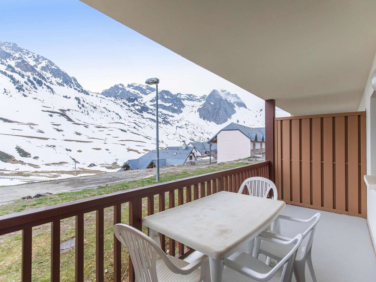 T2 4 pers, terrasse sud vue pistes à La Mongie - Photo 10