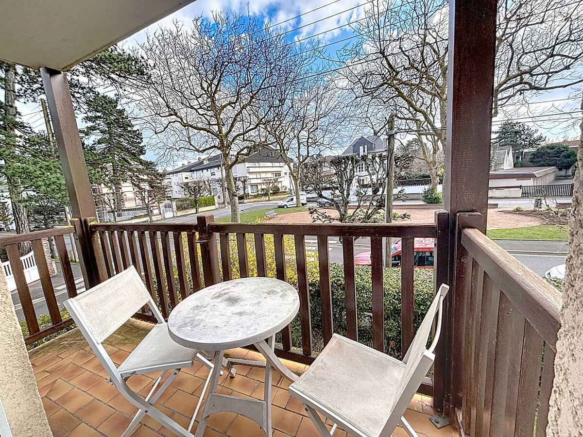 T1 balcon à 2 pas de la plage à Cabourg - Photo 12