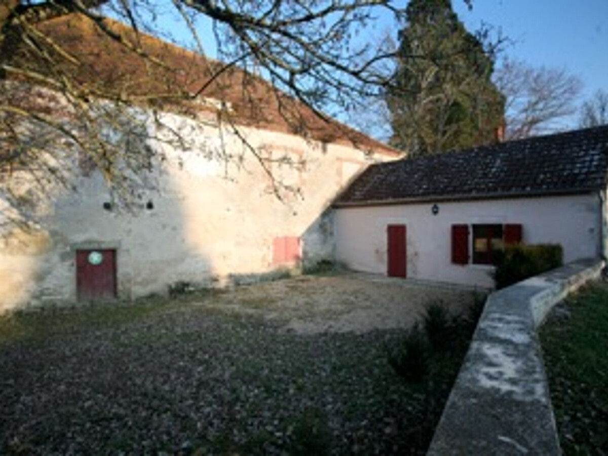Gîte au château de la Baume, Le Veurdre - Photo 1