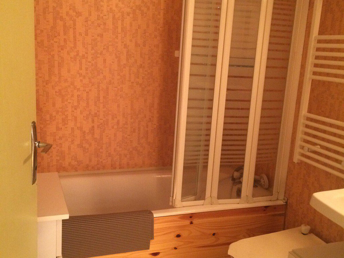 Appartement 2 pièces rénové au pied des pistes - Photo 5