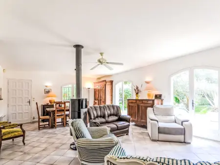 Mas des Lavandes – Maison 8 pers. piscine chauffée - Photo 3