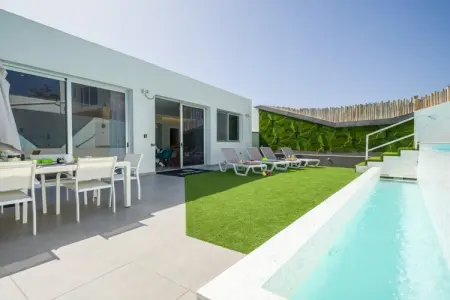 Location chalet à San Bartolomé de Tirajana, Villa à Maspalomas avec piscine chauffée