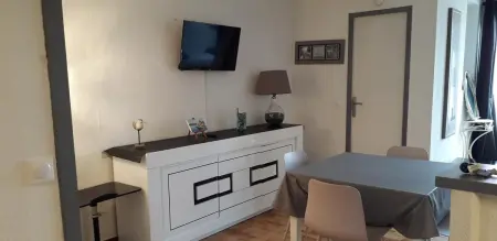 Studio 32 m² avec entrée privée et plage à 100 m, Agde : photo 2