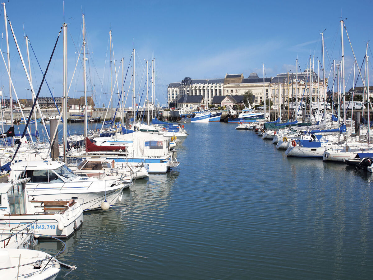 Appartement Le Port – vue port, piscine, 50 m de la plage - Photo 1