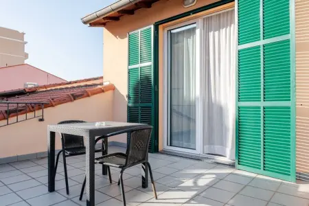 Location appartement à Ventimiglia, Hôtel 3 Confort et Sérénité au cœur de Vintimille
