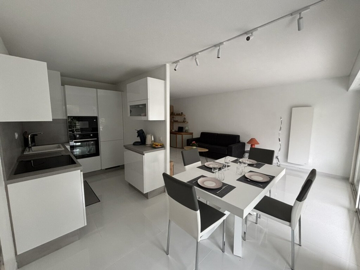 Appartement moderne près du port, 2 chambres, piscine - Photo 5