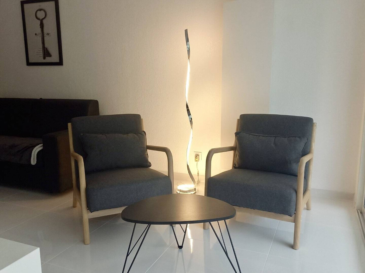 Appartement moderne près du port, 2 chambres, piscine - Photo 8