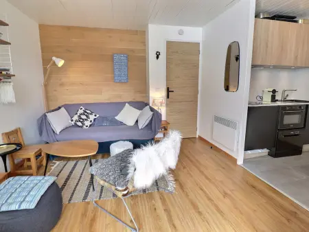 Appartement 2 pièces cabine à Méribel, pistes au pied, balcon plein sud : photo 10