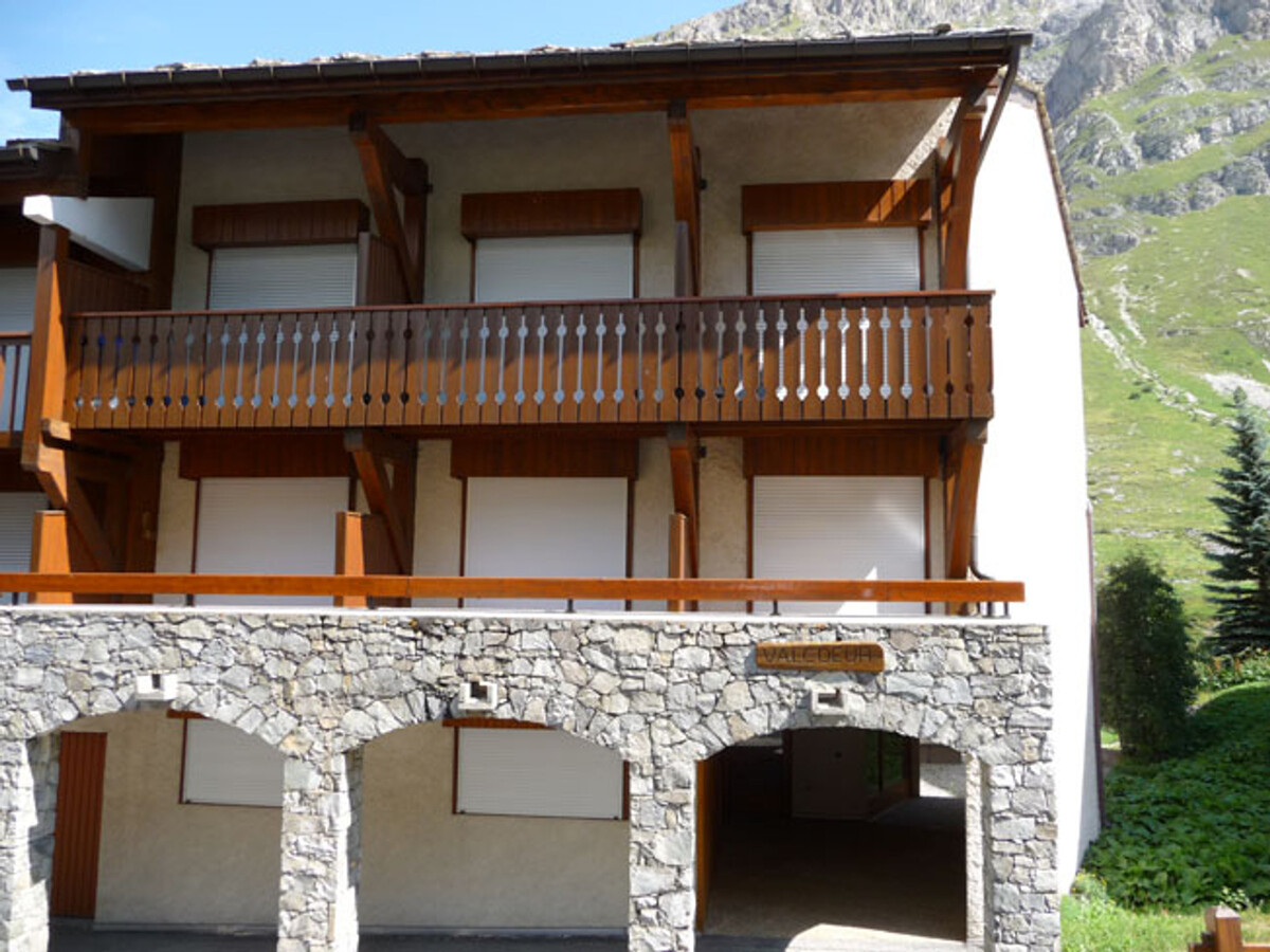 Duplex 2 pièces balcon sud à Val-d'Isère, vue forêt - Photo 18