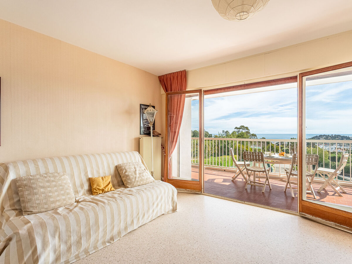 Appartement Les Mimosas – Grande terrasse vue mer à Cavalaire - Photo 3