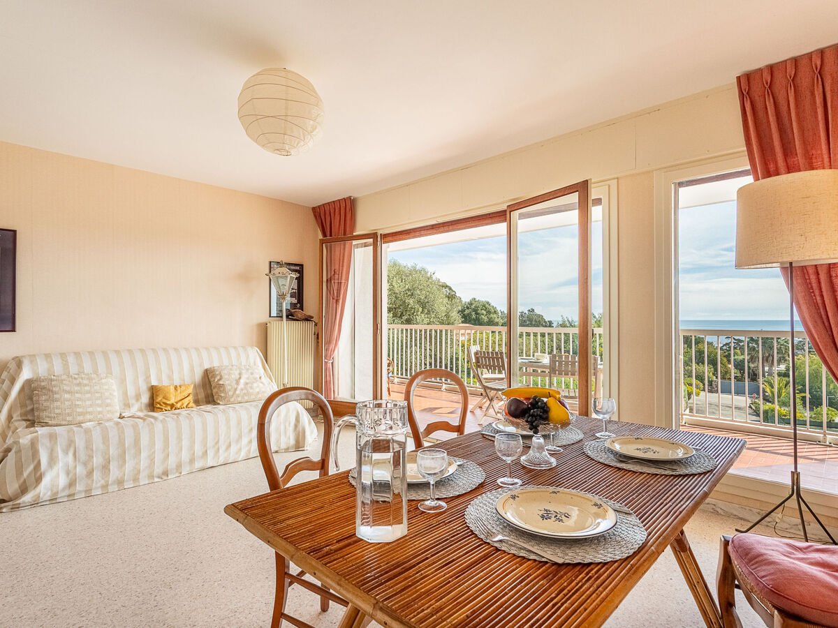 Appartement Les Mimosas – Grande terrasse vue mer à Cavalaire - Photo 6