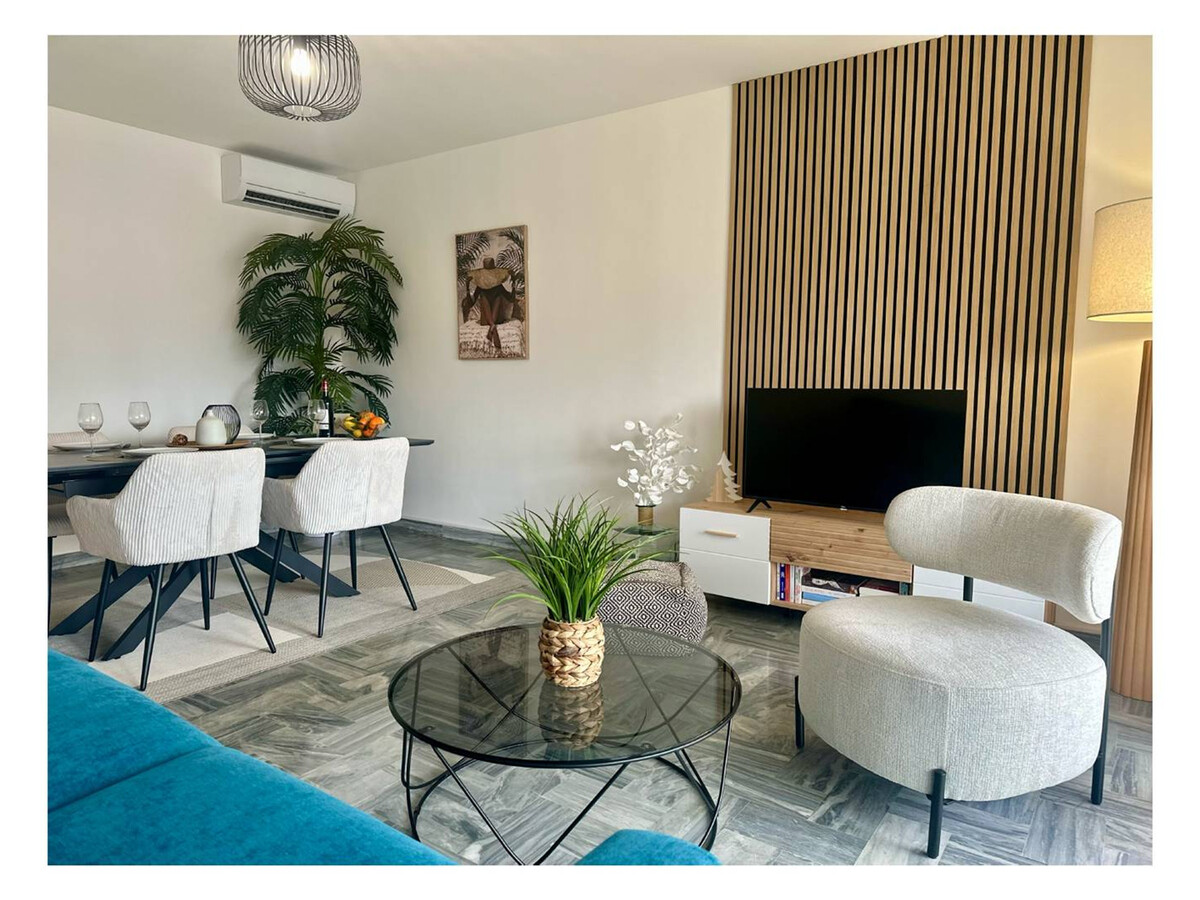 Appartement rénové Juan les Pins, 400 m plages + parking - Photo 1