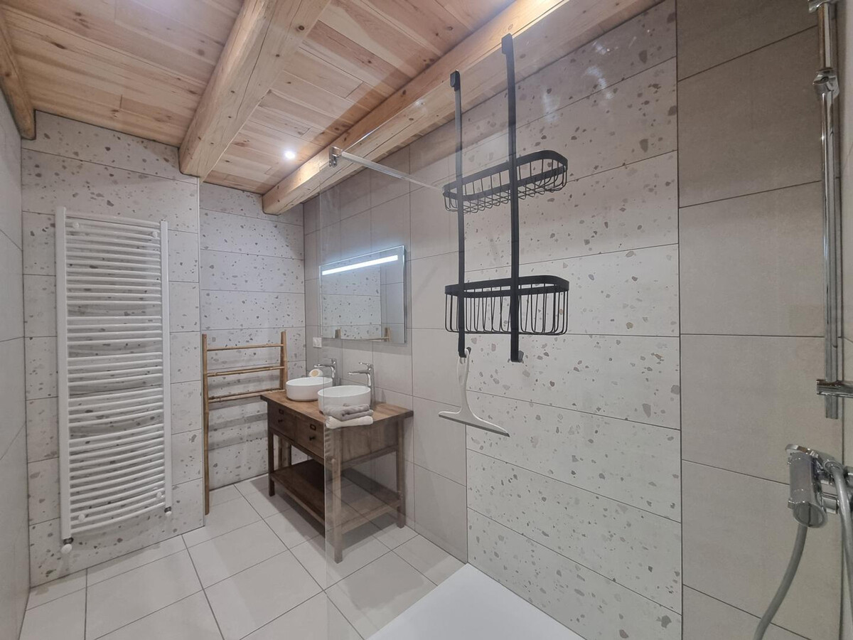 Gîte 10 pers, 160m² rénové avec poêle à bois à Gumières - Photo 25
