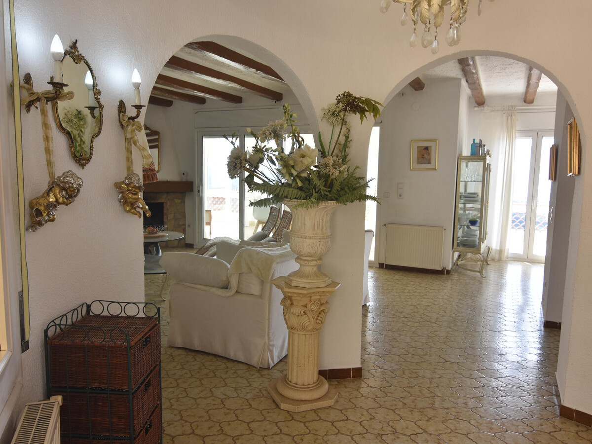 Villa Mas Fumats : 6 chambres, piscine & vue baie - Photo 9