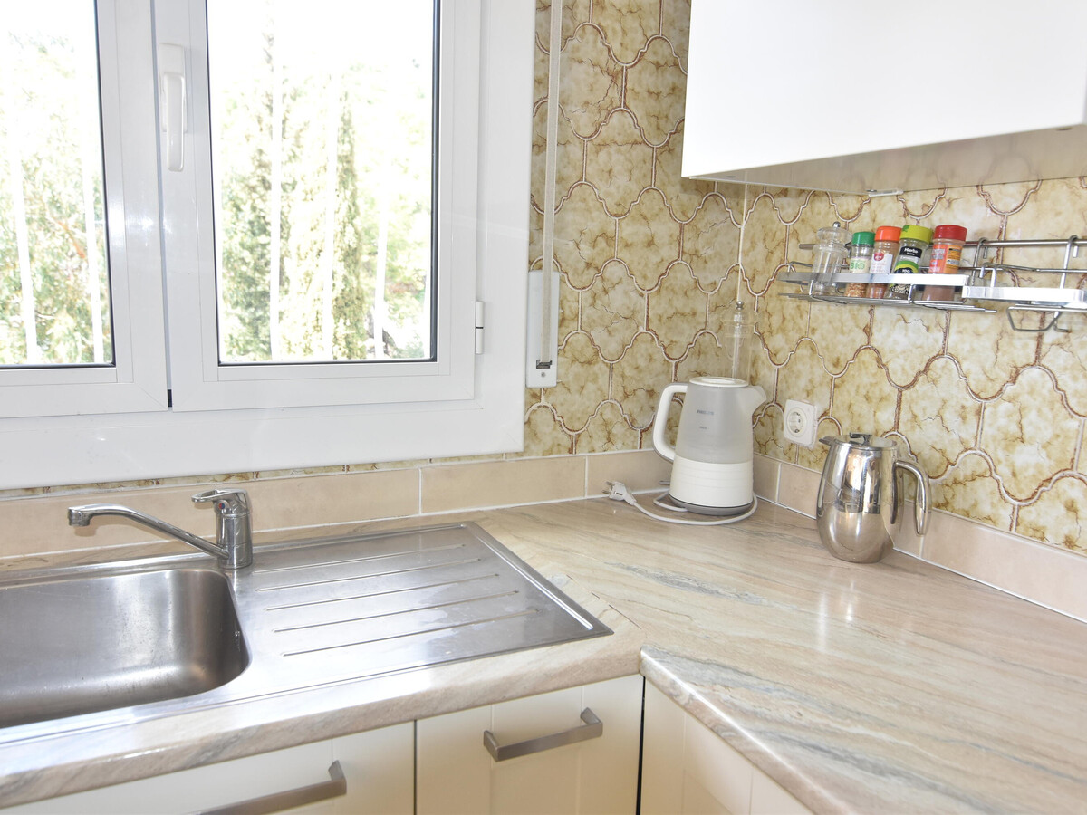 Villa Mas Fumats : 6 chambres, piscine & vue baie - Photo 16
