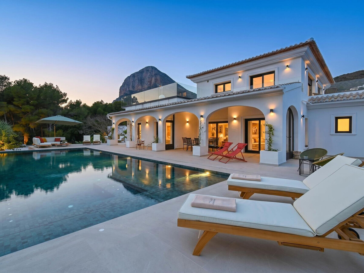 Villa 10 pers., 5 chambres, piscine rein et vues mer à Xàbia - Photo 1