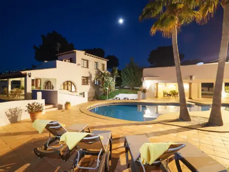 Villa de luxe avec piscine privée, proche plage et commodités à Moraira - Photo 10