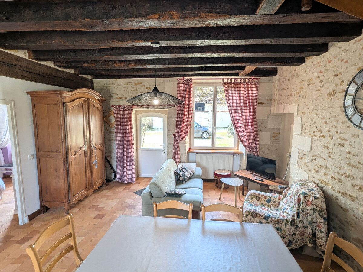Gîte 9 personnes à Arpheuilles, parking privé et accès étang - Photo 2
