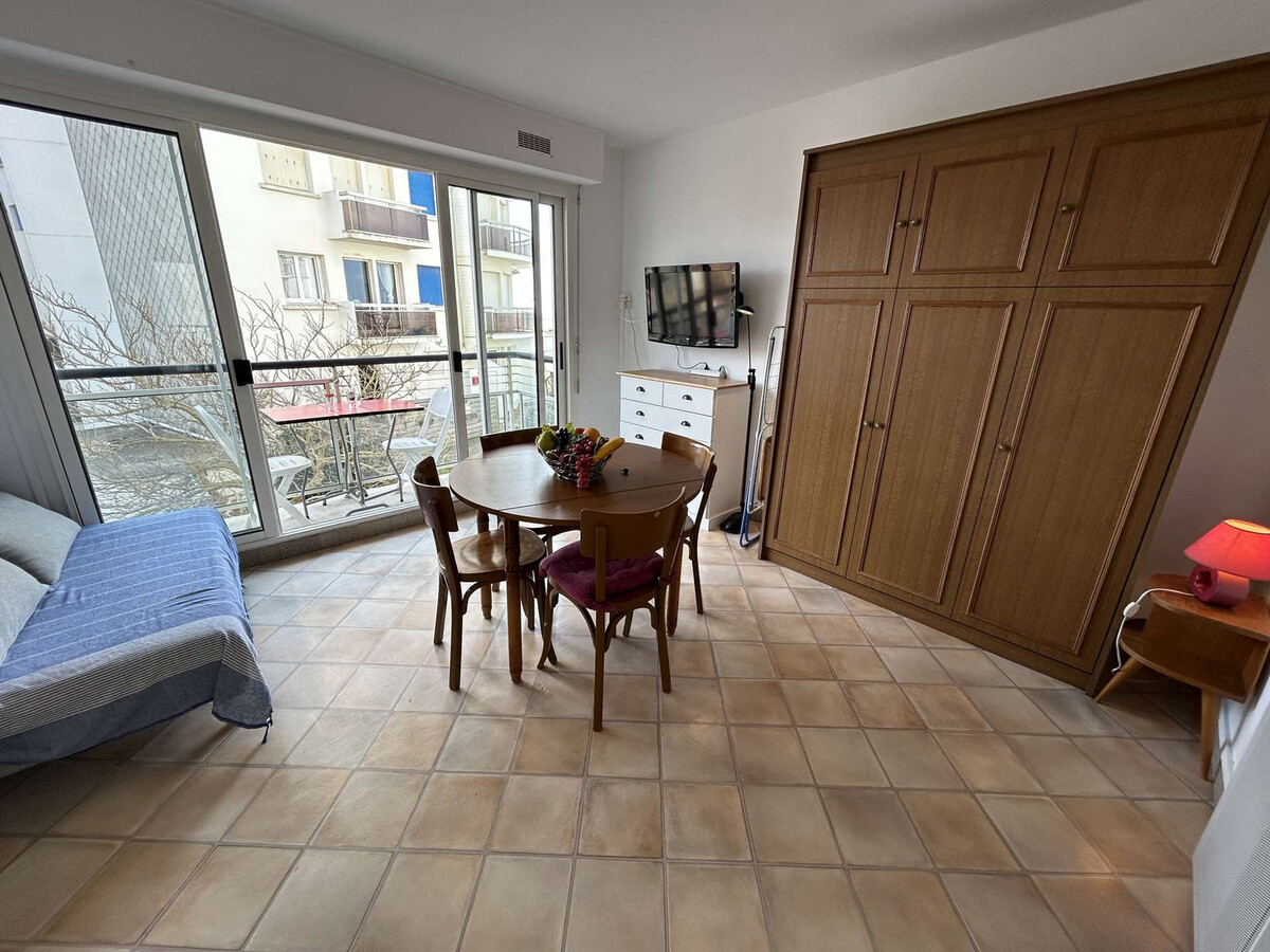 Studio bord de mer avec balcon et parking - Photo 7