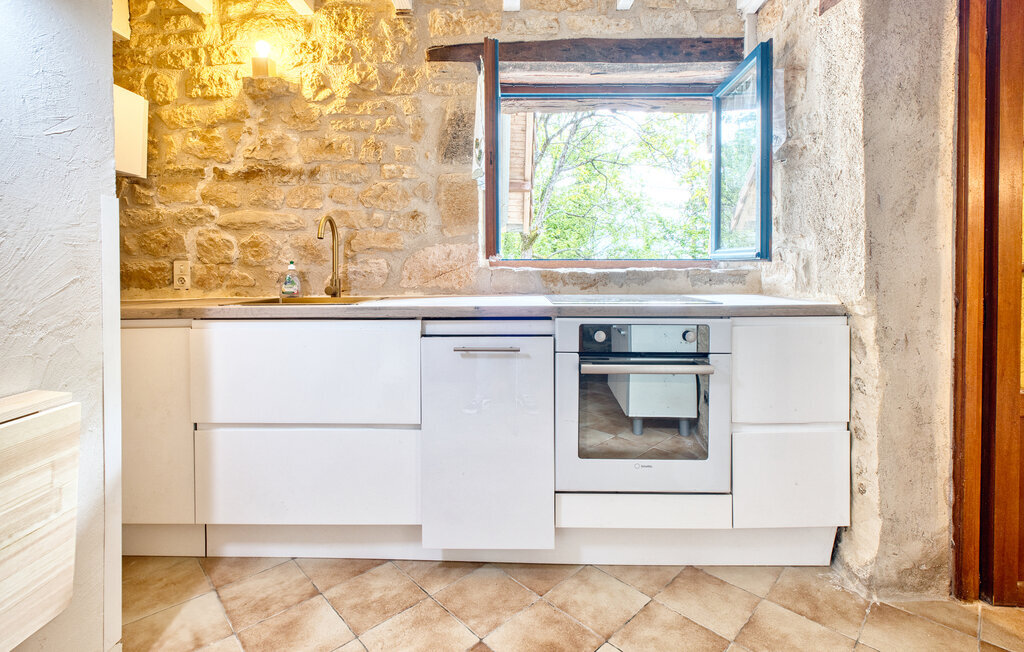 Maison en pierre avec terrasse et jardin à Saint-Rabier - Photo 15