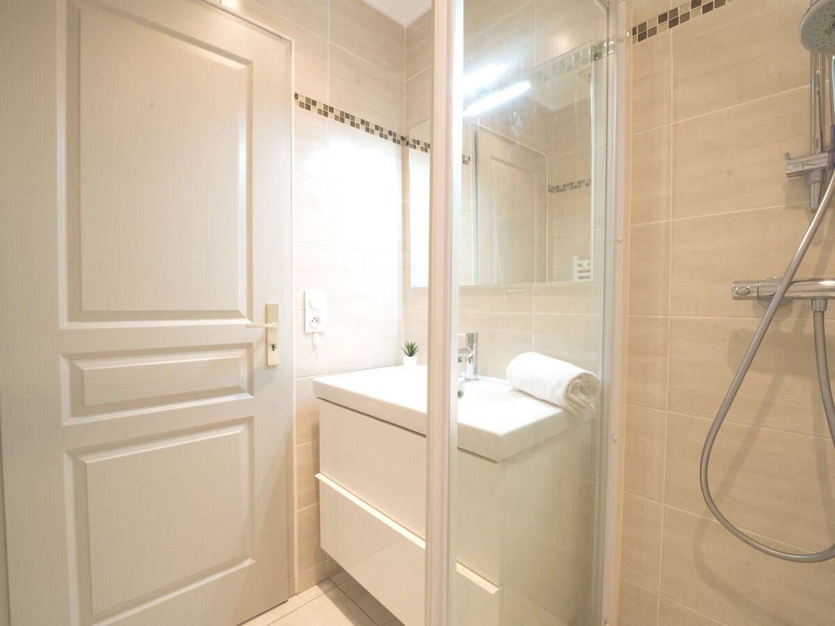Apt Acapulco, vue mer, 8e étage à La Grande Motte - Photo 27