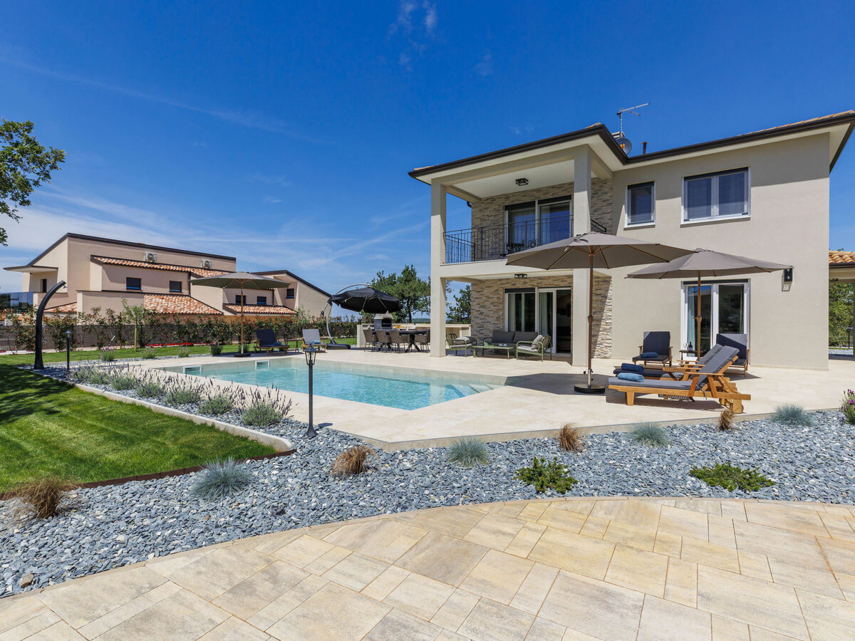 Villa Tramonto, 4 chambres avec piscine chauffée à Buje - Photo 18