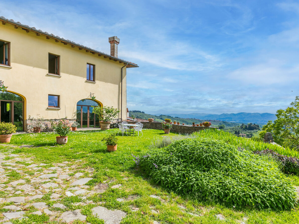 Gîte I Puledri à Pelago, vue panoramique sur la Toscane - Photo 44