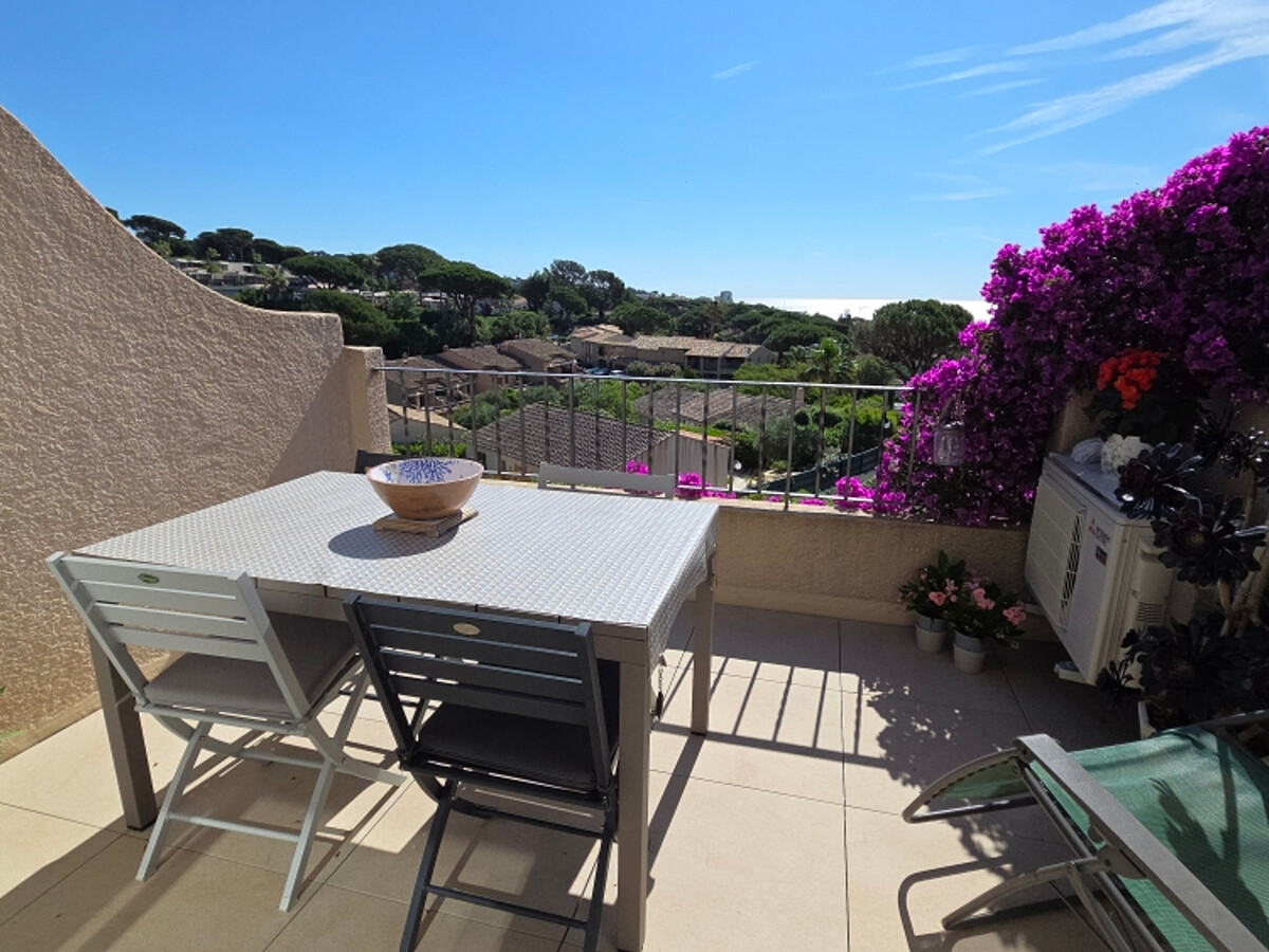 Appartement 3 pièces avec vue mer dans résidence avec piscine proche plage Sainte-Maxime - Photo 1