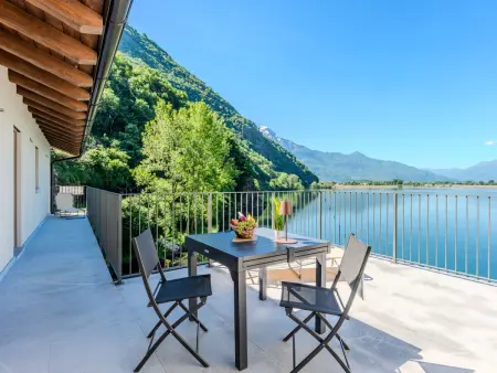 Location appartement à Lago di Mezzola