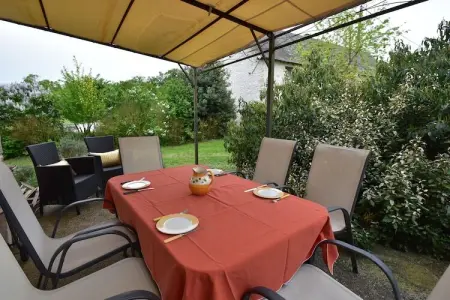 Gîte 4 pers en ferme isolée avec piscine partagée : photo 26
