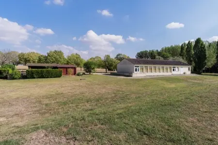 Gîte 4 pers en ferme isolée avec piscine partagée : photo 29