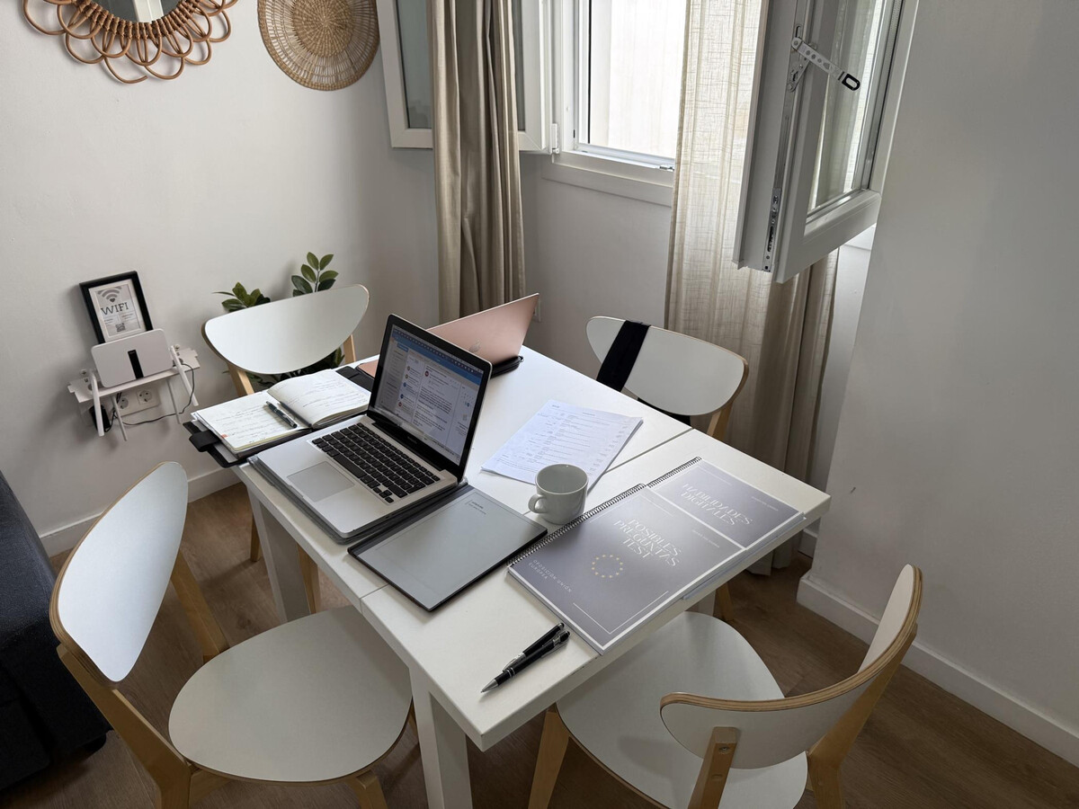 Appartement moderne rue San Telmo, face musée Thyssen - Photo 6