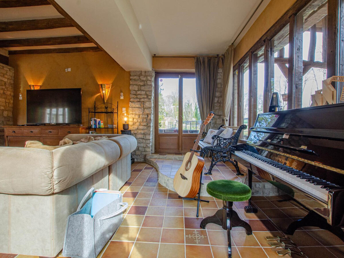Gîte en Pierre 9 pers. avec Piscine Chauffée et Terrain de Tennis - Photo 7