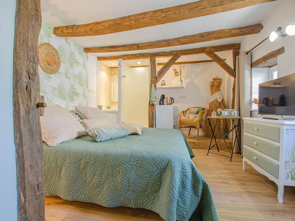 Gîte en Pierre 9 pers. avec Piscine Chauffée et Terrain de Tennis - Photo 10