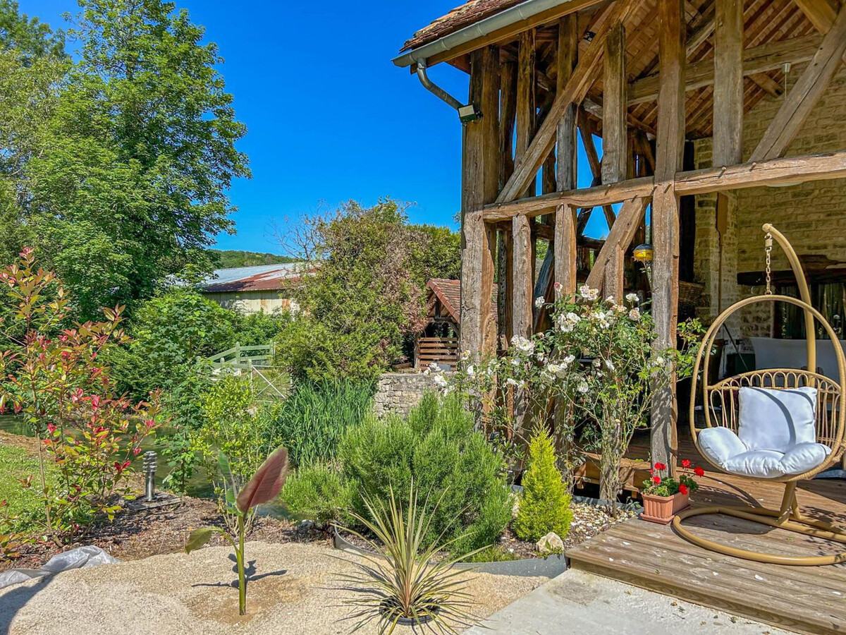 Gîte en Pierre 9 pers. avec Piscine Chauffée et Terrain de Tennis - Photo 25