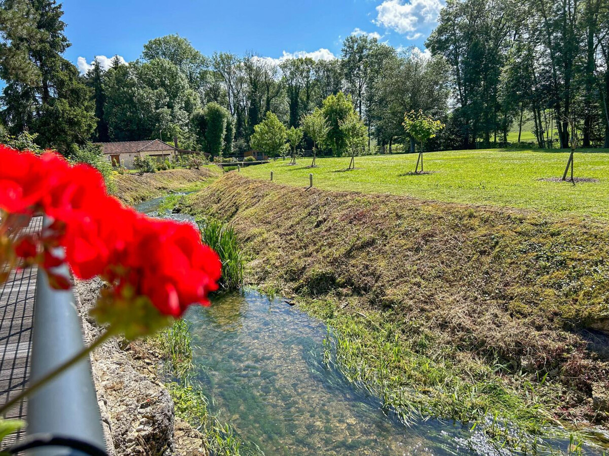 Gîte en Pierre 9 pers. avec Piscine Chauffée et Terrain de Tennis - Photo 26