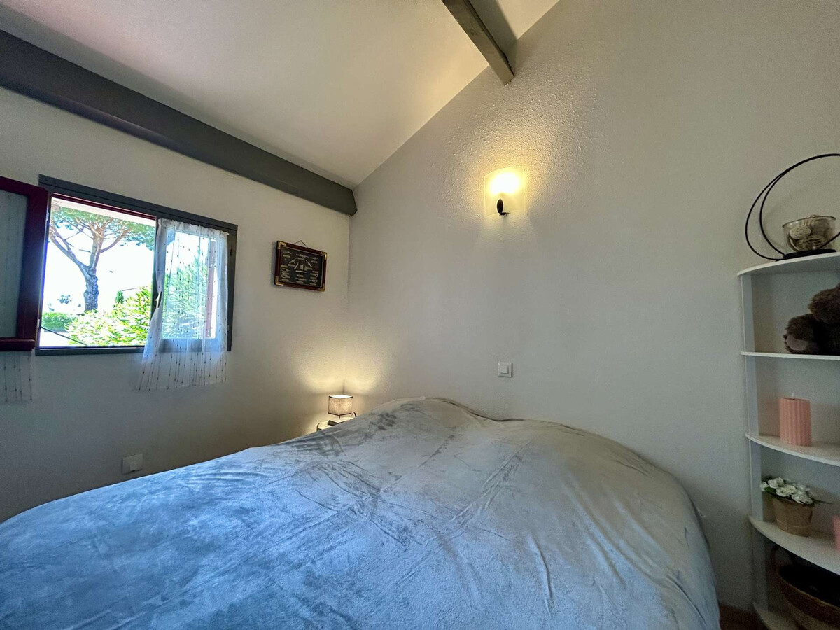 Maison 6 pers. climatisée, piscine collective, 700m plage - Photo 11