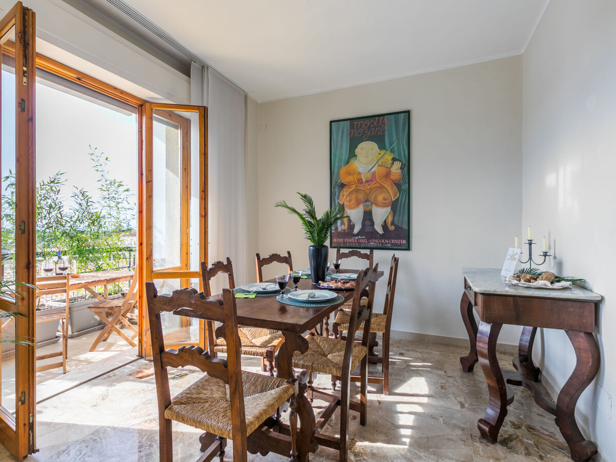 Appartement Decò, 3 chambres à Cecina, 2,5 km de la mer - Photo 1