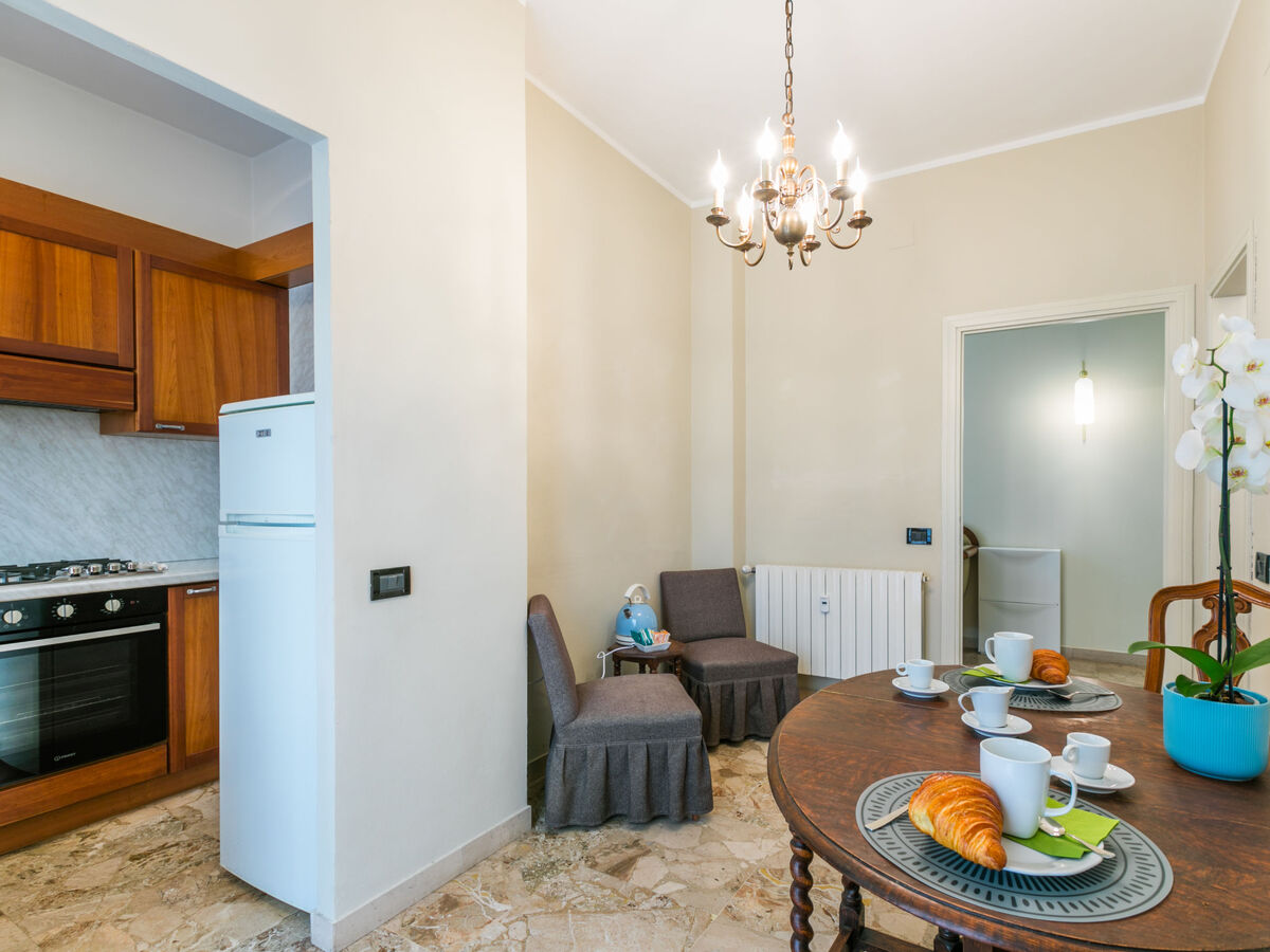 Appartement Decò, 3 chambres à Cecina, 2,5 km de la mer - Photo 3