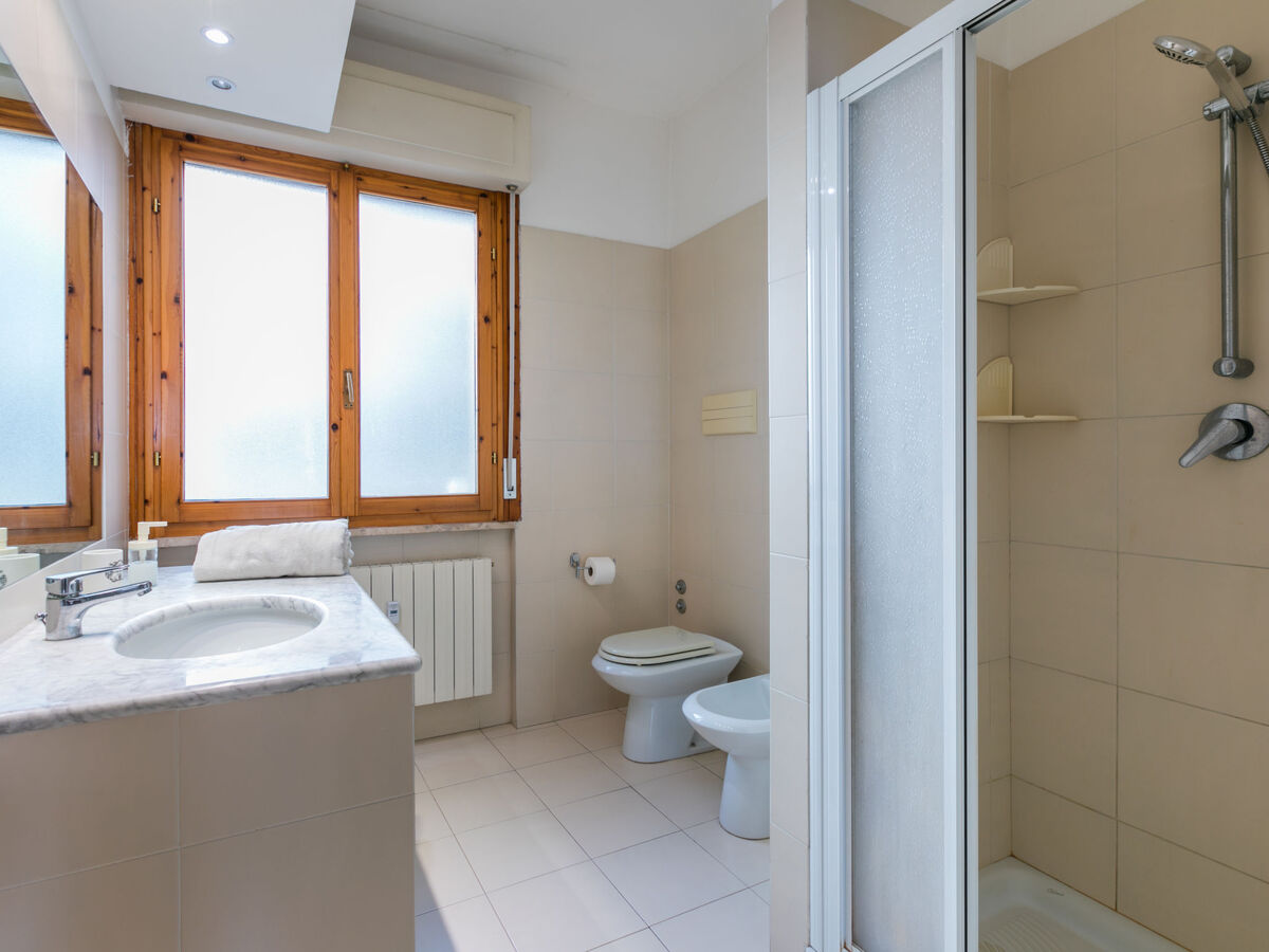 Appartement Decò, 3 chambres à Cecina, 2,5 km de la mer - Photo 17
