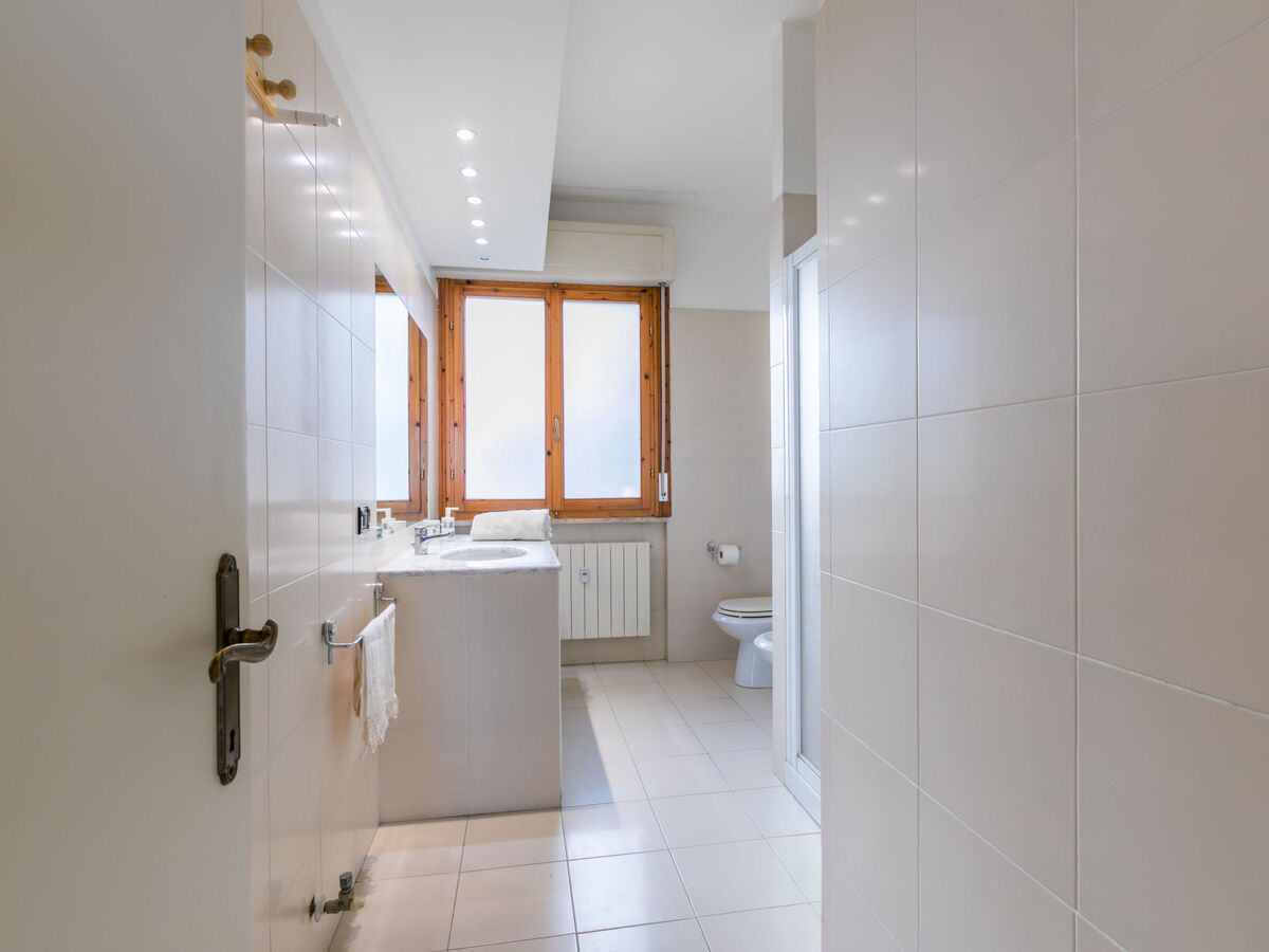 Appartement Decò, 3 chambres à Cecina, 2,5 km de la mer - Photo 25