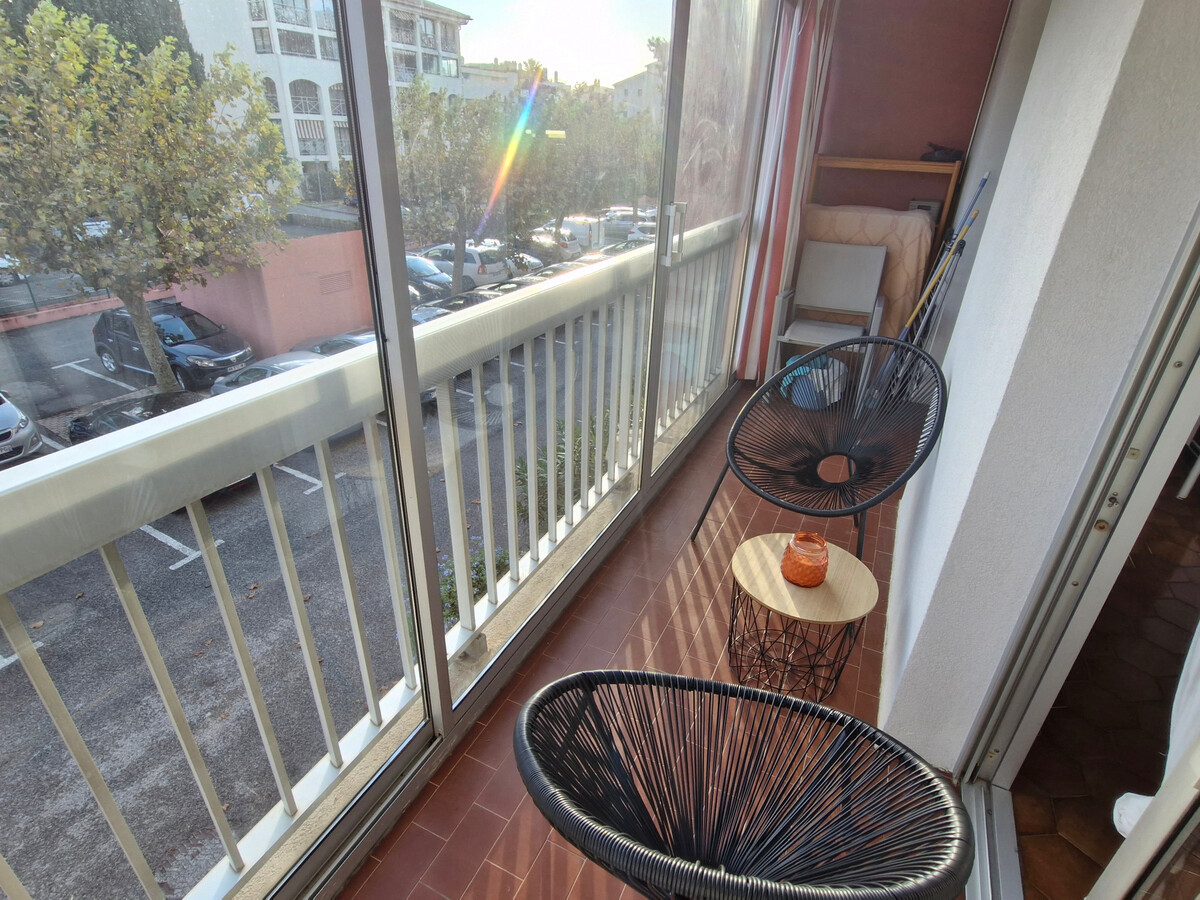 Studio climatisé 24 m² avec parking à Sainte-Maxime - Photo 2