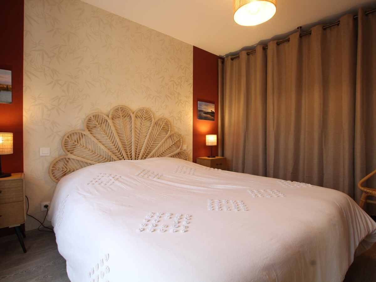 Gîte Montfarville avec cour privée, jardin et parking sécurisé - Photo 6